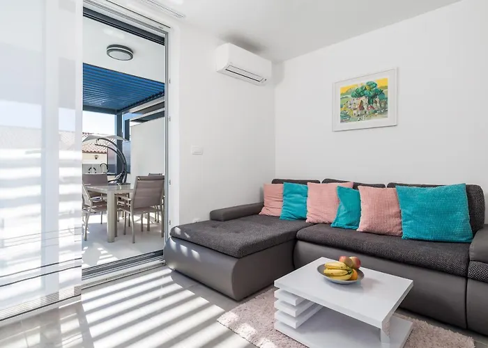 Alta Appartement *