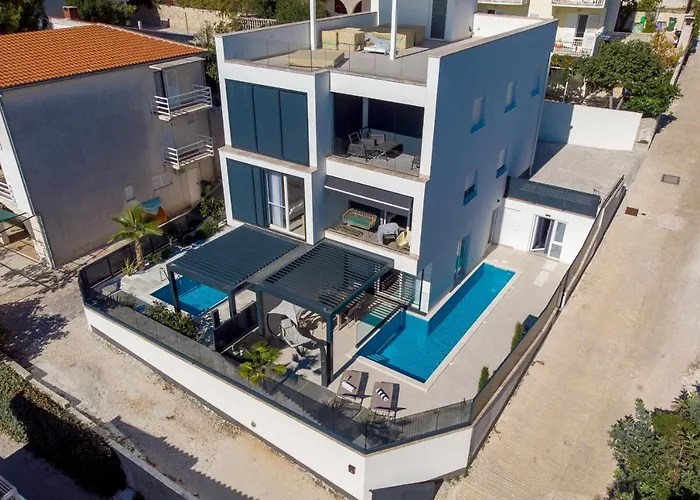 Alta Appartement *