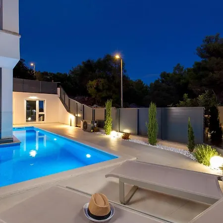 Apartment Alta